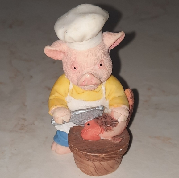 Miniature Figurine Pig Chef - Picture 1 of 9